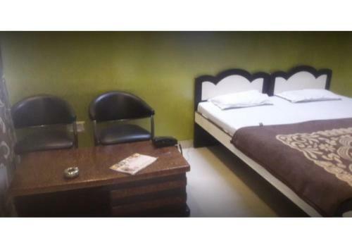 Hotel Well Furnished Rooms In Pushkar