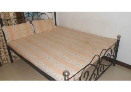 Hotel Budget Rooms On Vip Road