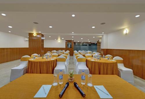 Avins Beacon Hotel - Udaipur