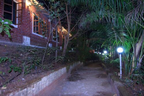 Hotel Dabhosa Waterfall Resort, A Nature Trails Resort