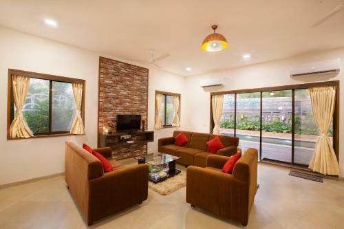 Villa Saffronstays Dhyana.