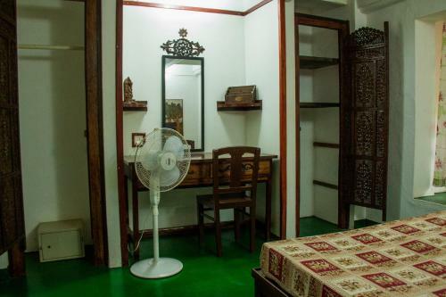 Hostal Sharnga Guest House