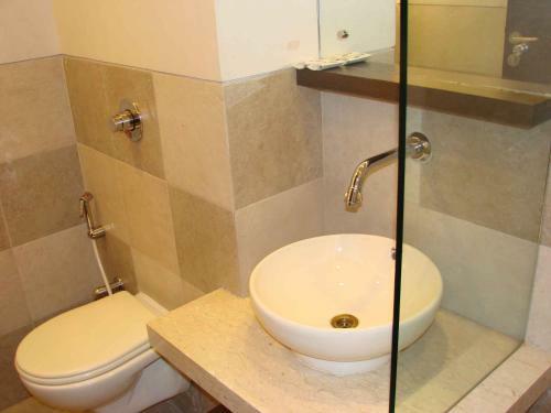Hotel Silver Sands Beach Resort