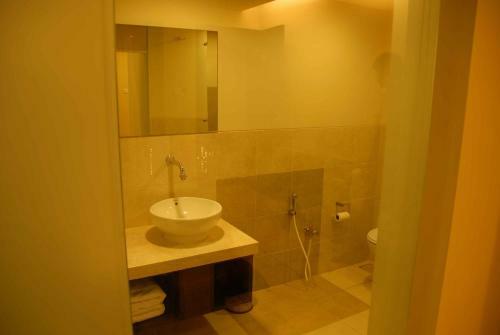 Hotel Silver Sands Beach Resort
