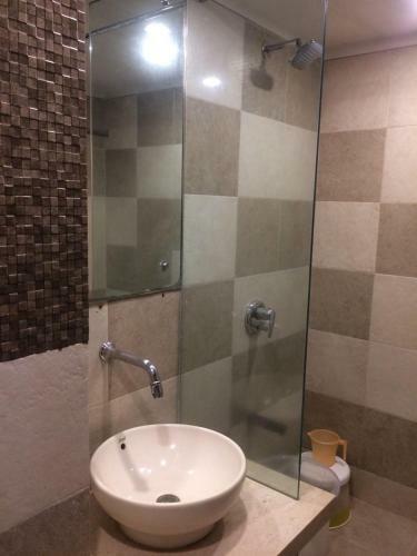 Hotel Silver Sands Beach Resort