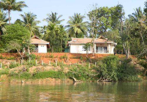 Hotel Vihangama Holiday Retreat