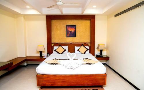 Simran Heritage(business Hotel)