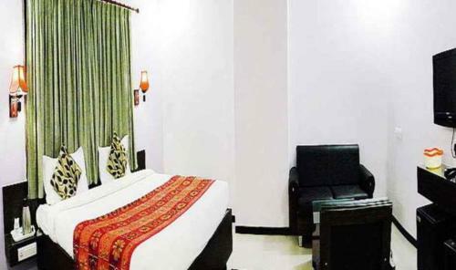 Simran Heritage(business Hotel)