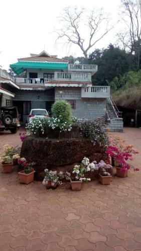Jadkal Estate And Homestay