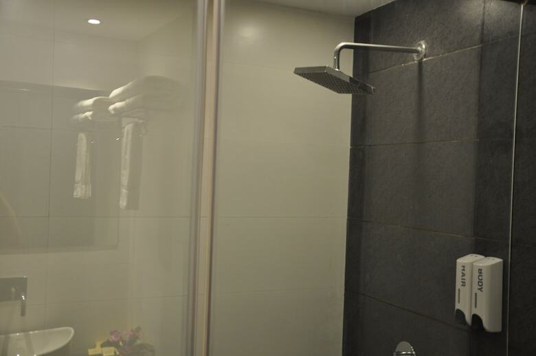 Mango Hotels Tansha Regal