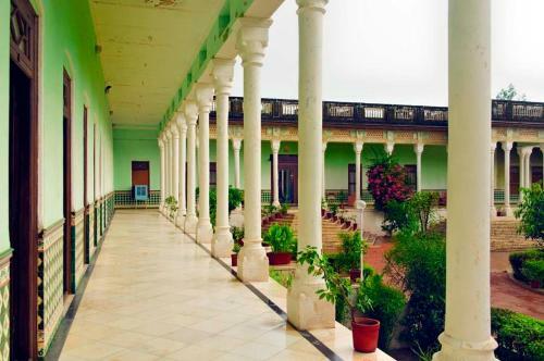 Hotel Neemrana's - Piramal Haveli
