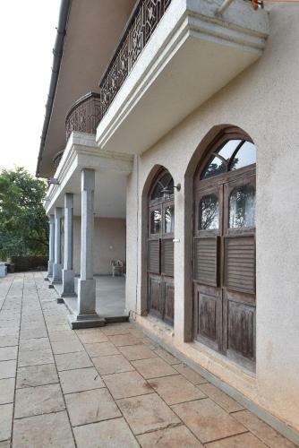 Hotel Modi's Resort Karjat