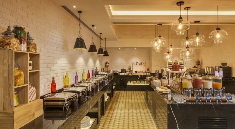Hotel Lemon Tree Premier City Center Pune