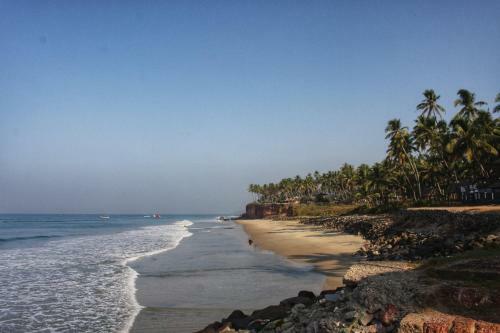 Hotel Sukriti Beach Resort