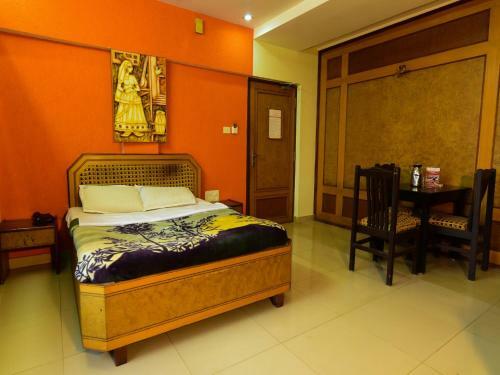 Ashlesh Hotel