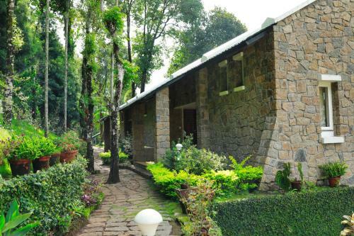 Hotel Kaivalyam Wellness Retreat