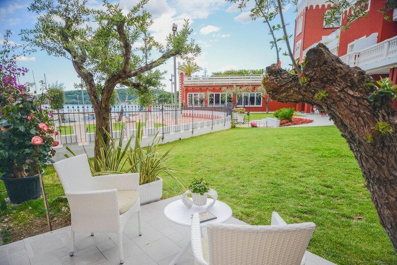 Hotel Villa Garuti