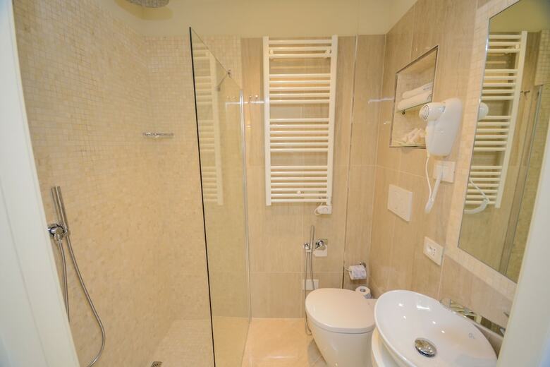 Hotel Villa Garuti
