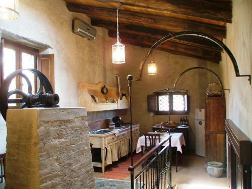 Beautiful Holiday Home In Stilo With Swimming Pool
