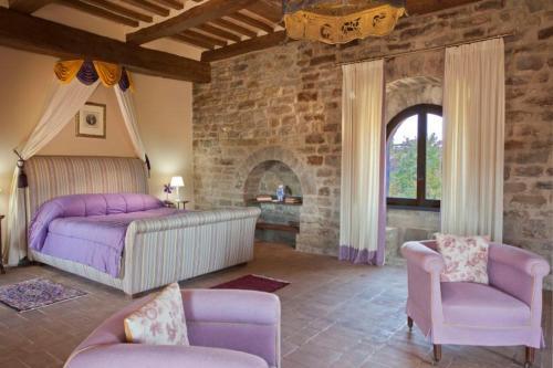 Carbonesca Villa Sleeps 22