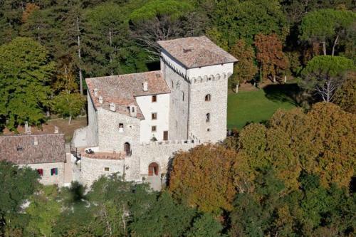 Carbonesca Villa Sleeps 22