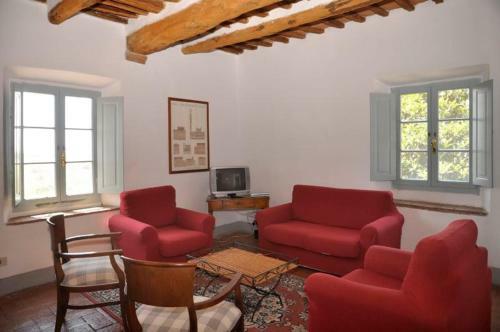 Lilliano Villa Sleeps 11 Pool Wifi