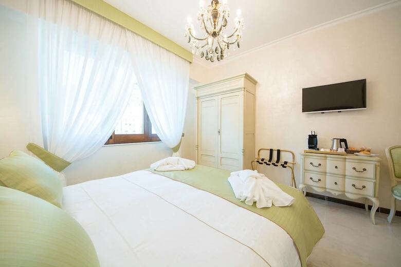 Hostal B&B Palazzo Montesanto