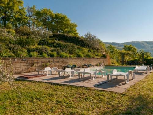 Pierle Villa Sleeps 9 Wifi