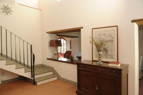 Ponte A Moriano Villa Sleeps 12 Pool Air Con Wifi