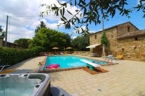 Monte San Savino Villa Sleeps 15 Pool Wifi