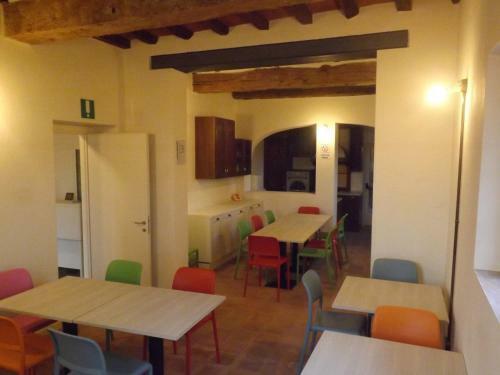 Albergue Ostello Castello Mina Della Scala