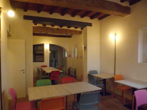 Albergue Ostello Castello Mina Della Scala