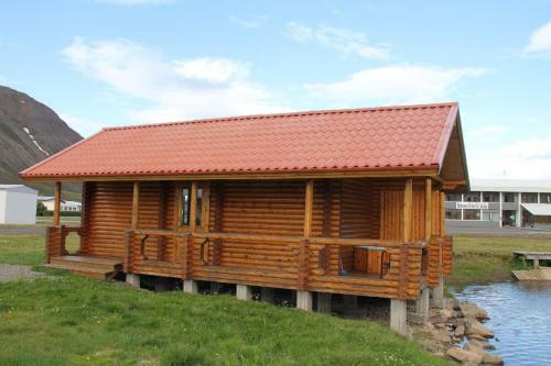 Hostal Brimnes Bungalows