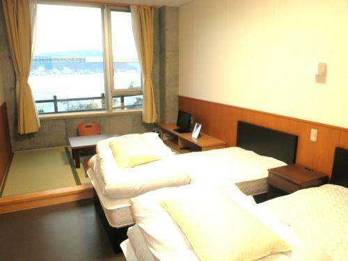 Shimonoseki Hinoyama Youth Hostel