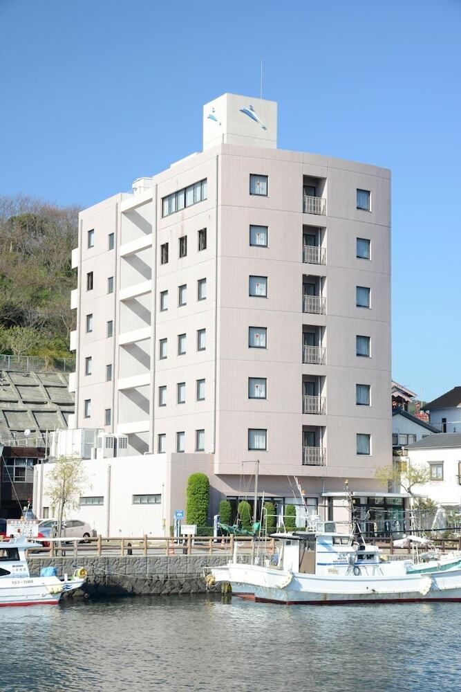 Iki Marina Hotel