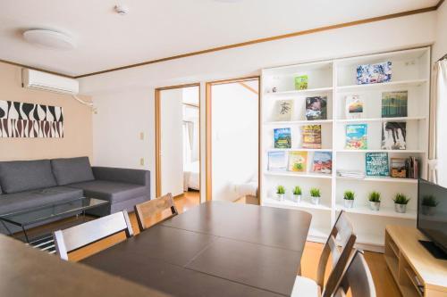 Bed & Breakfast Hakata Apartment 8b