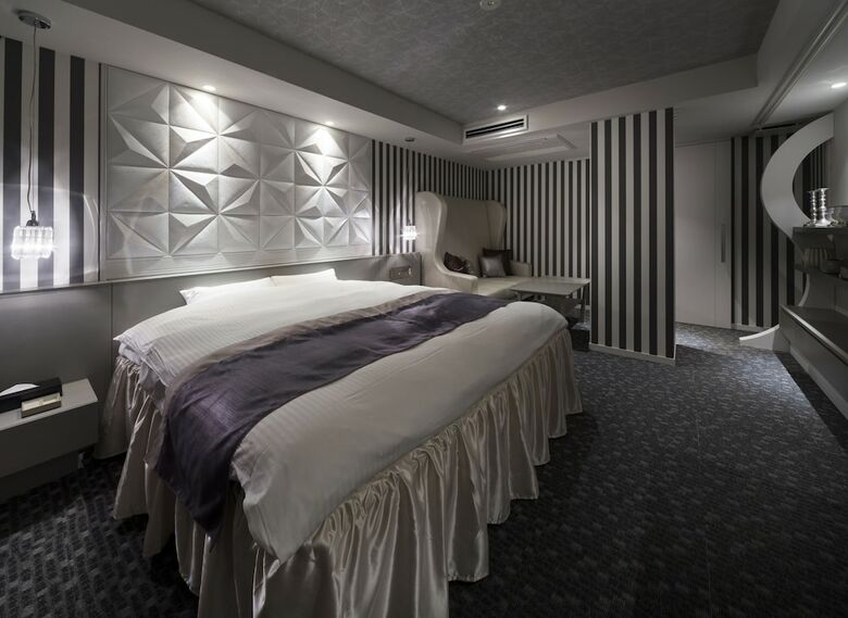 N Hotel
