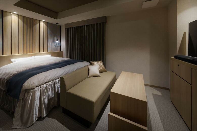 N Hotel