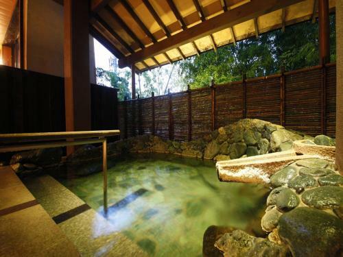 Yugawara Onoya Ryokan