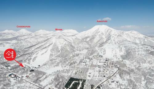 Niseko Backcountry Lodge