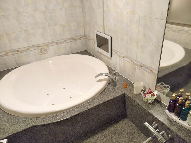 Hotel Christmas Numazu (love Hotel)