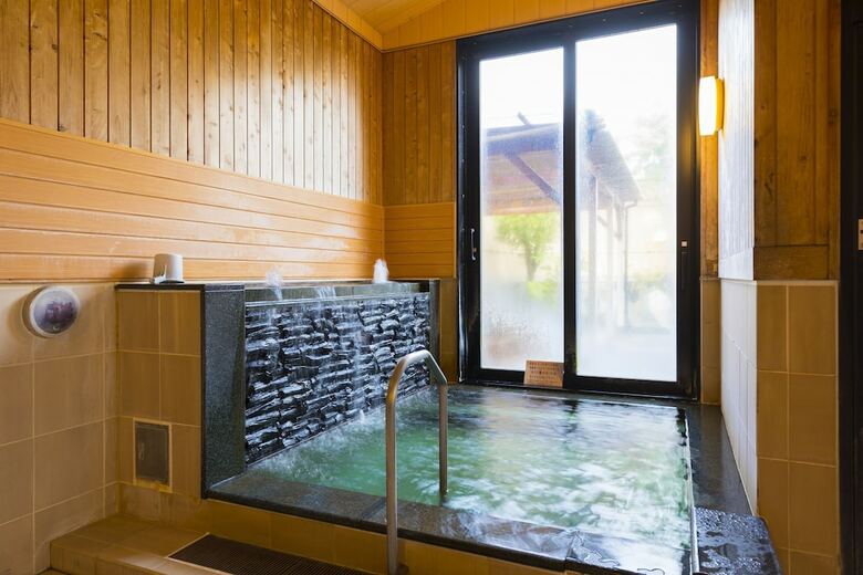 Hotel Route Inn Grantia Hanyu Spa Resort