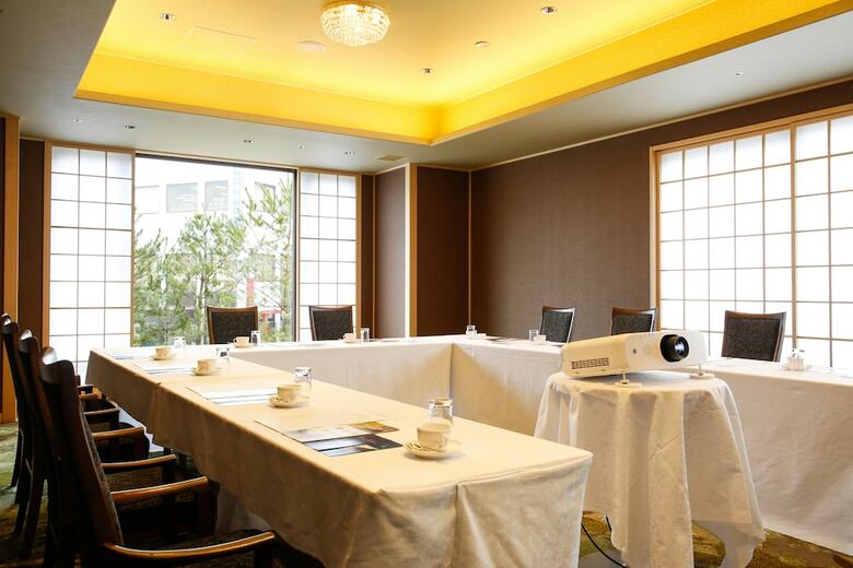 Hotel The Shiroyama Terrace Tsuyama Villa