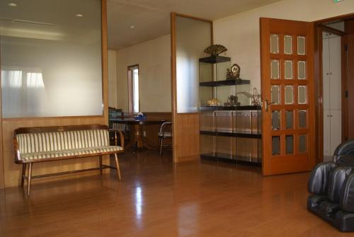 Hostal Guest House Izari