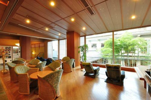 Shitakirisuzumeno Oyado Hotel Isobe Garden