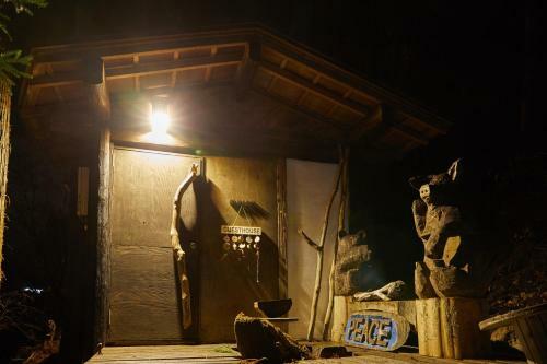 Hostal Glampic Guesthouse