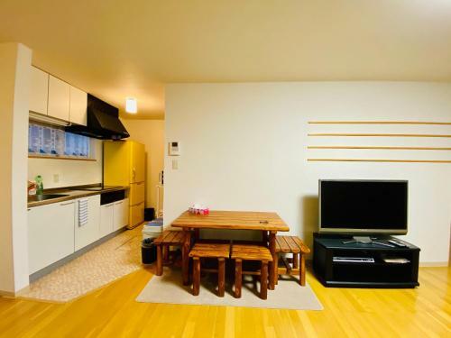 Hirafu House 8