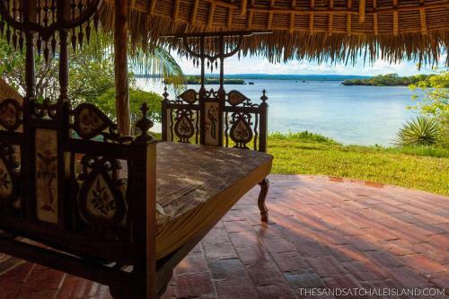 Hotel The Sands At Chale Island