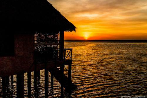 Hotel The Sands At Chale Island