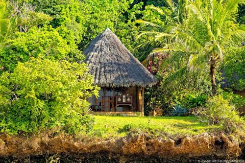Hotel The Sands At Chale Island